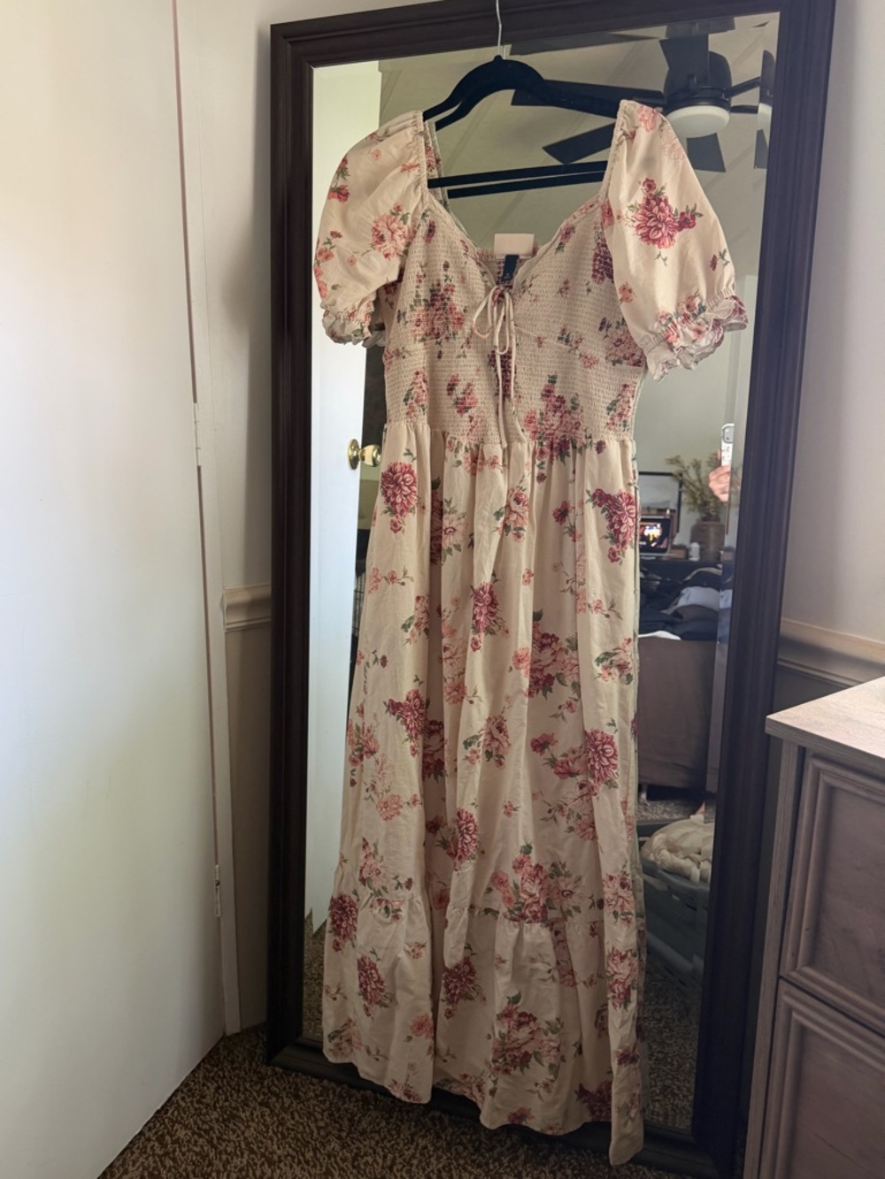 Floral Puff-Sleeve Maxi Dress in Cream and Rose